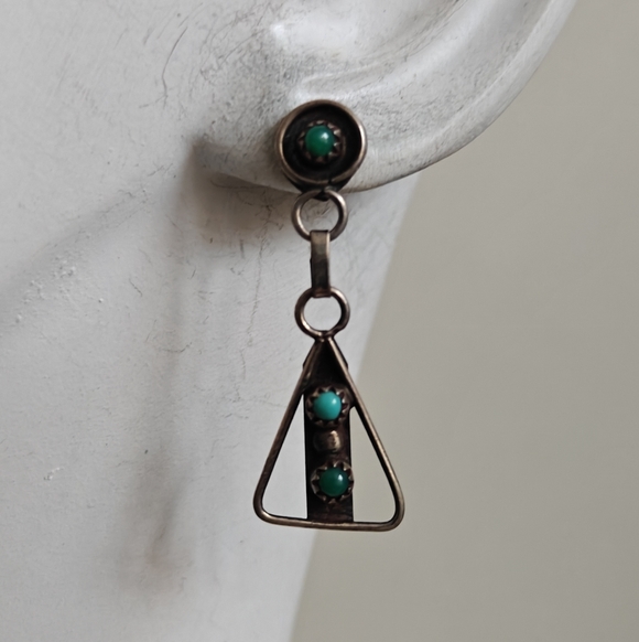 Vintage Southwestern Native American Turquoise Snake Eyes Drop Earrings - Picture 5 of 13